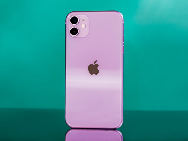 iPhone 11 - Image 4